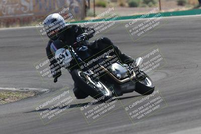 media/Apr-20-2025-AHRMA (Sun) [[393a79c373]]/Race/Group 12/Turn 4b/